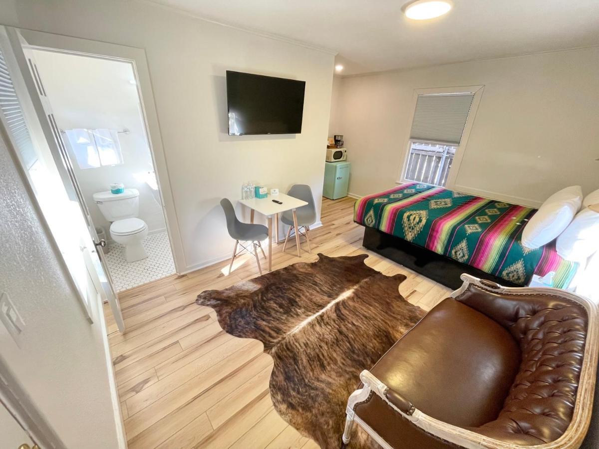 Queen Suite