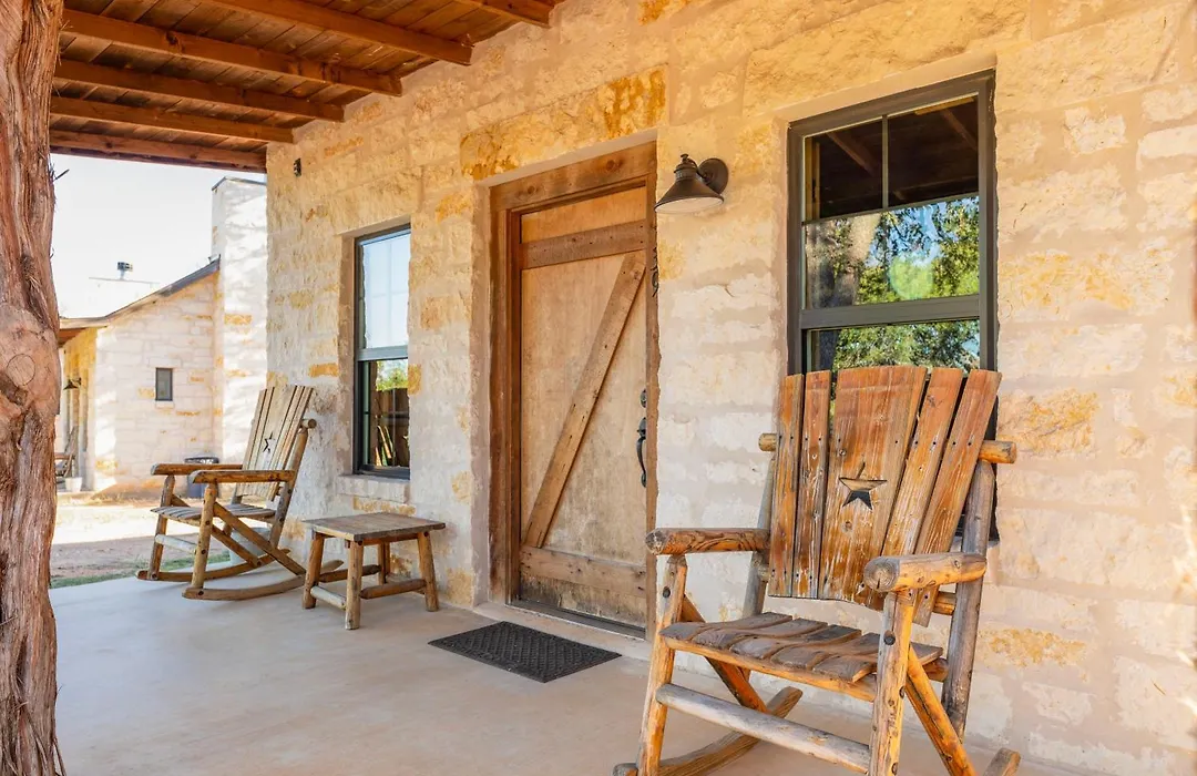 Country Inn Cottages-1