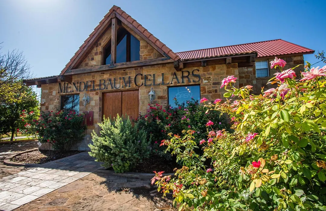 Pecan Cabin-1