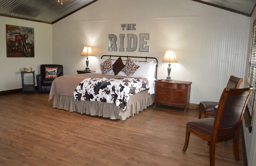 Vineyard Trail Cottages- Adults Only-1