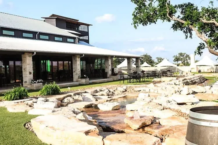 Resort At Fredericksburg Unit 7-1
