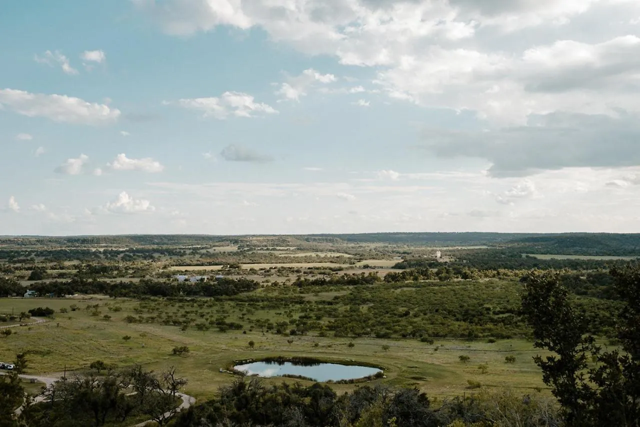 Contigo Ranch Fredericksburg Villa with Minimum Price 230US$: Expert ...