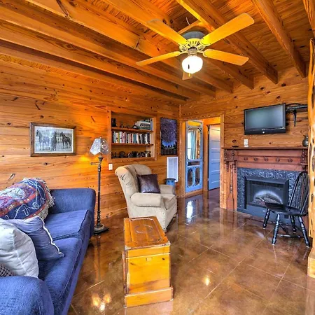 'Ark Bunkhouse' Fredericksburg Hideaway W/ Hot Tub-2