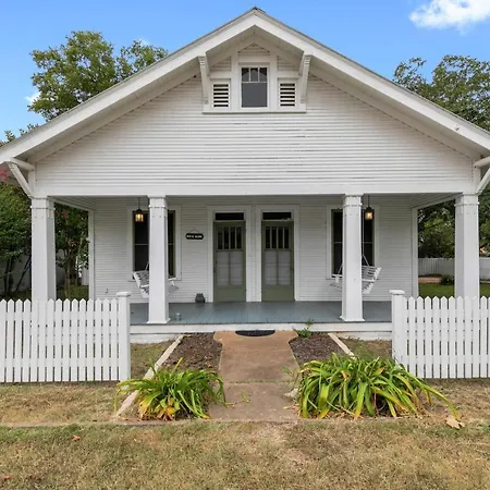 Charming Historic Home One Block From Mainst-2