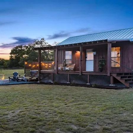 Sweet Paradise Cabin With Private Hot Tub-2