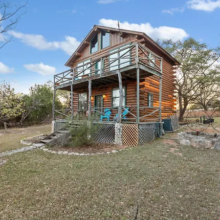 Mighty Oak Log Cabin-3