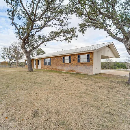 Historic 'Hoffmann Ranch Haus' Near Wineries!-2