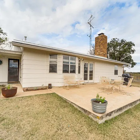 Historic 'Hoffmann Ranch Haus' Near Wineries!-3