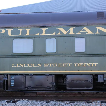 Pullman Train Car-2
