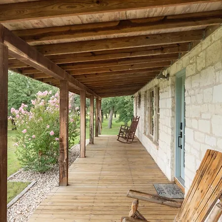 Pecan Farm Haus-3