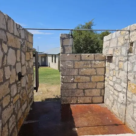 Breezy Hills Cottages - Hill Top Cottage-3